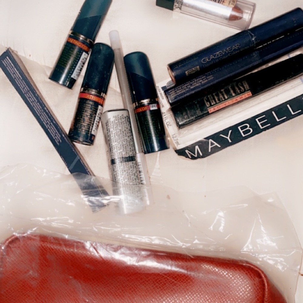 Make up bundle - Picture 4 of 5